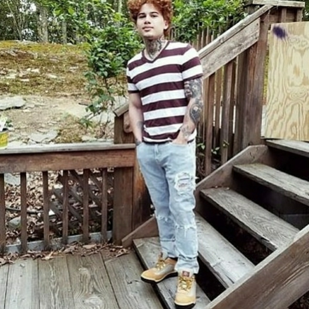 Meet your Posher, Justin